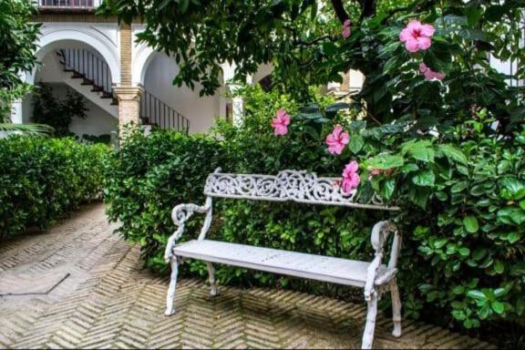 Apartamento En Un Dormitorio En Plaza Alfaro Seville Exterior photo